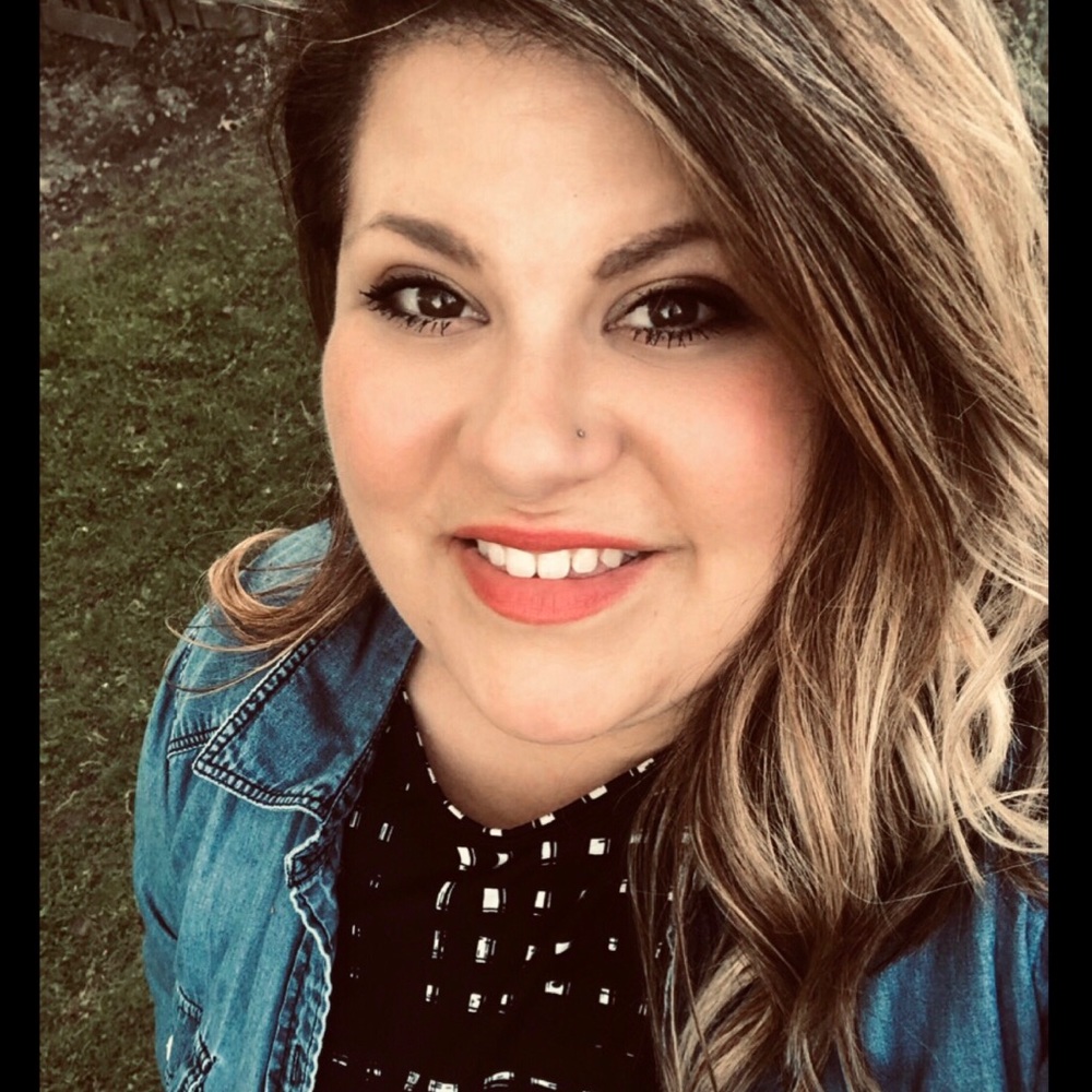 Meet your Posher, Melissa